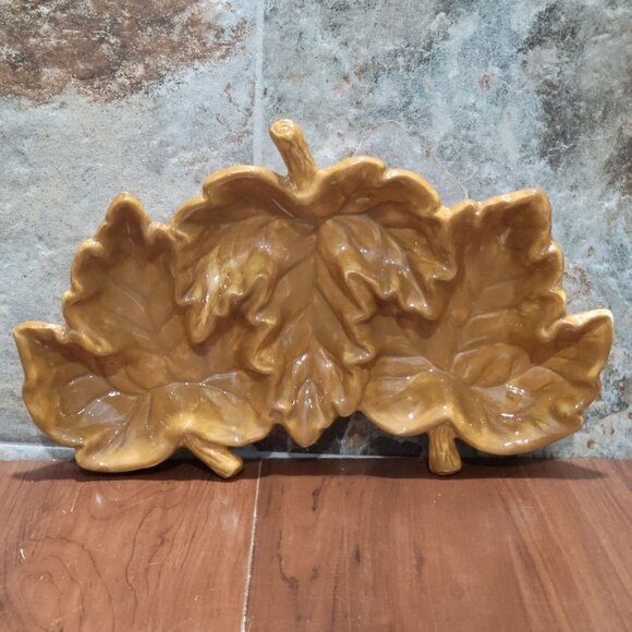 Fall Leaves Serving Dish Platter Harvest Collection Style Eyes Baum Bros - Picture 1 of 10